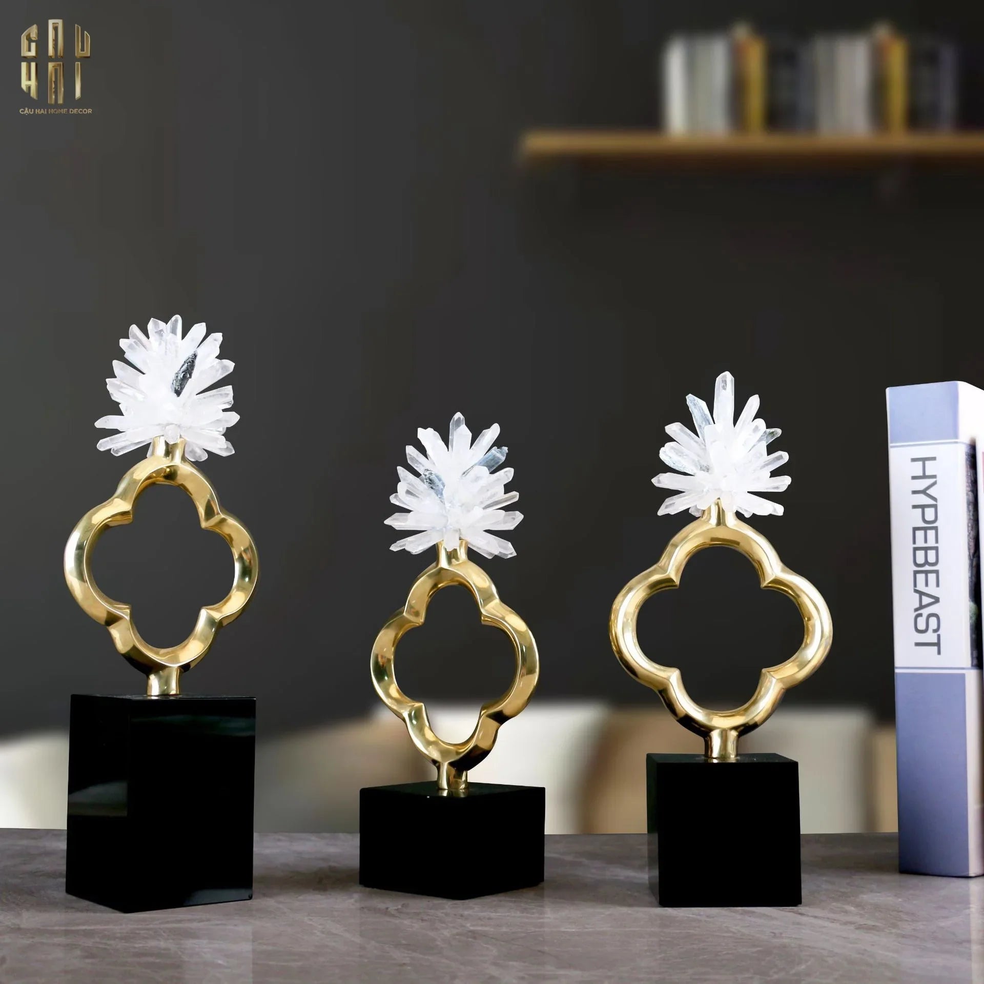 Maison Couture - Set 2 Tượng Hoa 4 Cánh Bằng Đồng Avalon Clover White Quartz 13x30-TƯỢNG TRANG TRÍ-CẬU HAI HOME DECOR