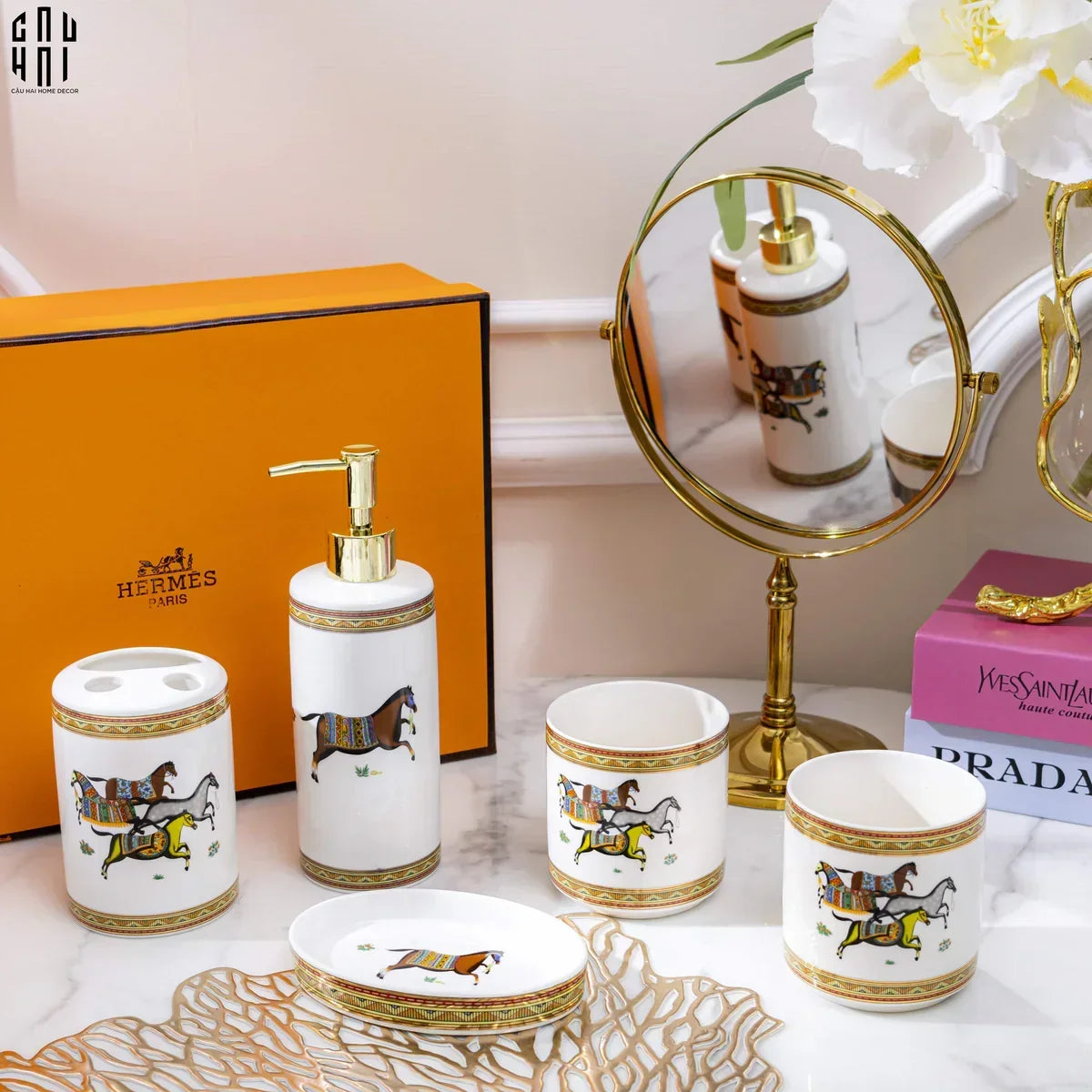 Maison Couture - Set Nhà Tắm 5 Món "Dây Cương Kỵ Sĩ H Class Tressé Harnais Équestre Bathroom Vanities-PHỤ KIỆN NHÀ TẮM-CẬU HAI HOME DECOR
