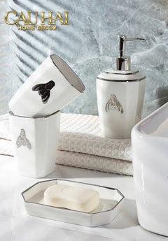 Maison Couture - Set Nhà Tắm G Class Élégance Miel Doré – Golden Queen Bee 5Pcs-Set nhà tắm bathroom vanities-CẬU HAI HOME DECOR