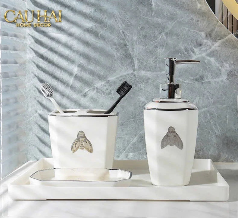 Maison Couture - Set Nhà Tắm G Class Élégance Miel Doré – Golden Queen Bee 5Pcs-Set nhà tắm bathroom vanities-CẬU HAI HOME DECOR