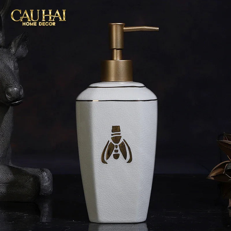 Maison Couture - Set Nhà Tắm G Class Élégance Miel Doré – Golden Queen Bee 5Pcs-Set nhà tắm bathroom vanities-CẬU HAI HOME DECOR