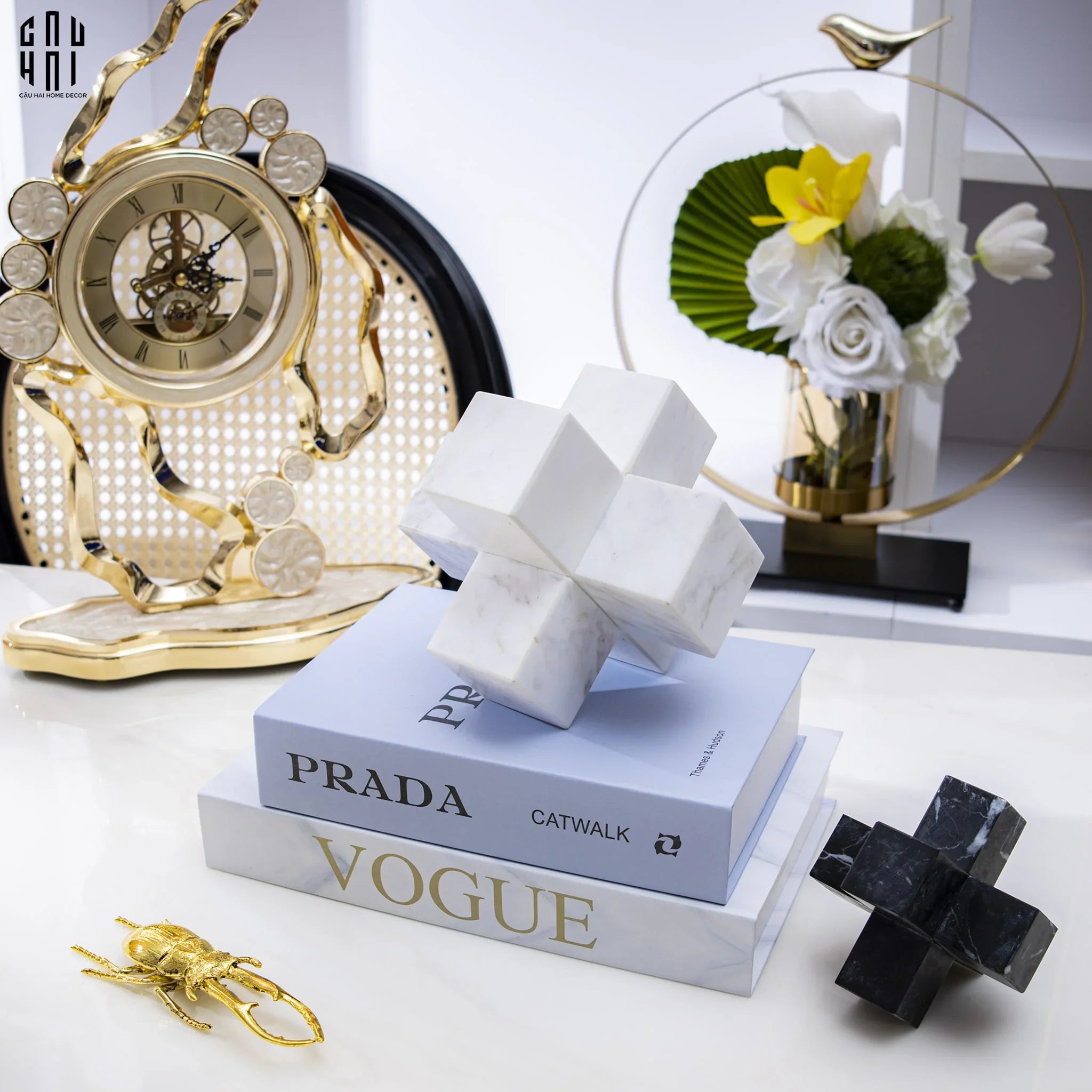 Maison Couture - Set Tượng Marble Cross Reflection - Ss25-TƯỢNG TRANG TRÍ-CẬU HAI HOME DECOR