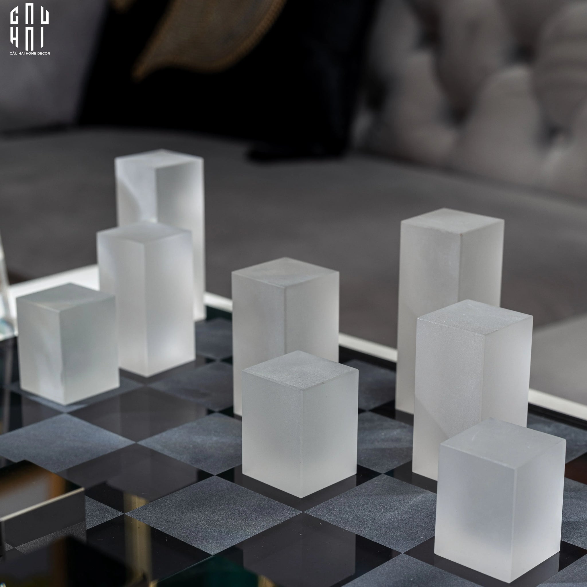 Maison Couture - Tượng Bộ Bàn Cờ Pha Lê Majestic Cristalleries Chess 37x37x9-TƯỢNG TRANG TRÍ-CẬU HAI HOME DECOR