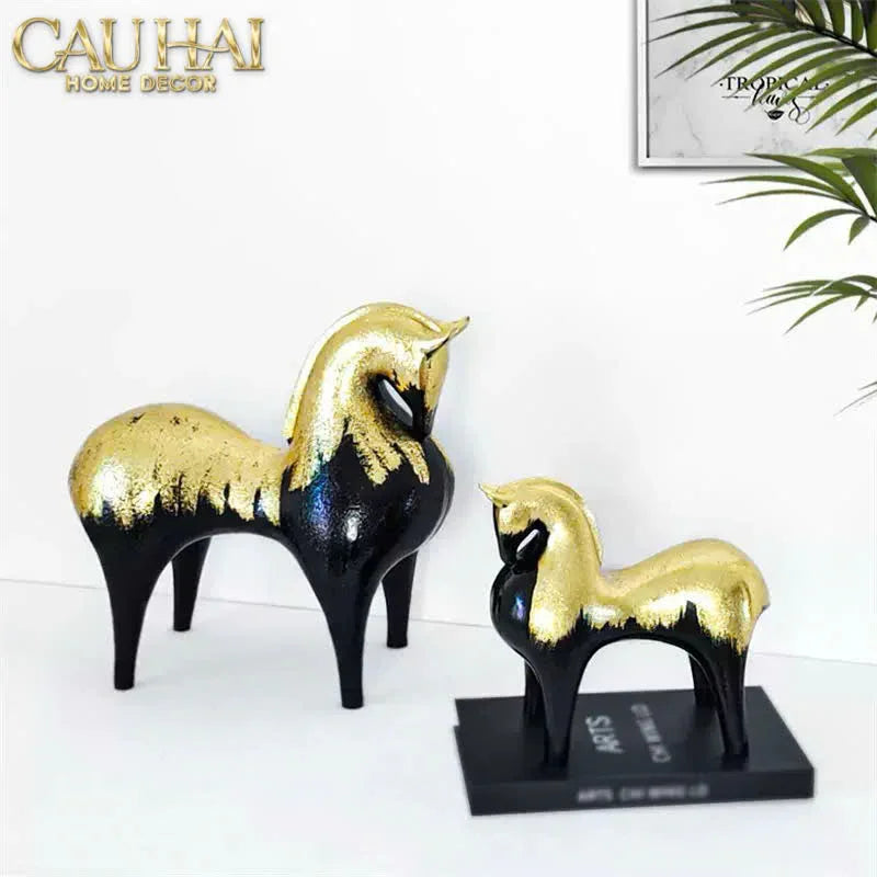 Maison Couture - Tượng Ngựa Gốm Mun Mài Dát Vàng Noir Laqué Feuille d’Or Tang Horse H24/H36-CẬU HAI HOME DECOR