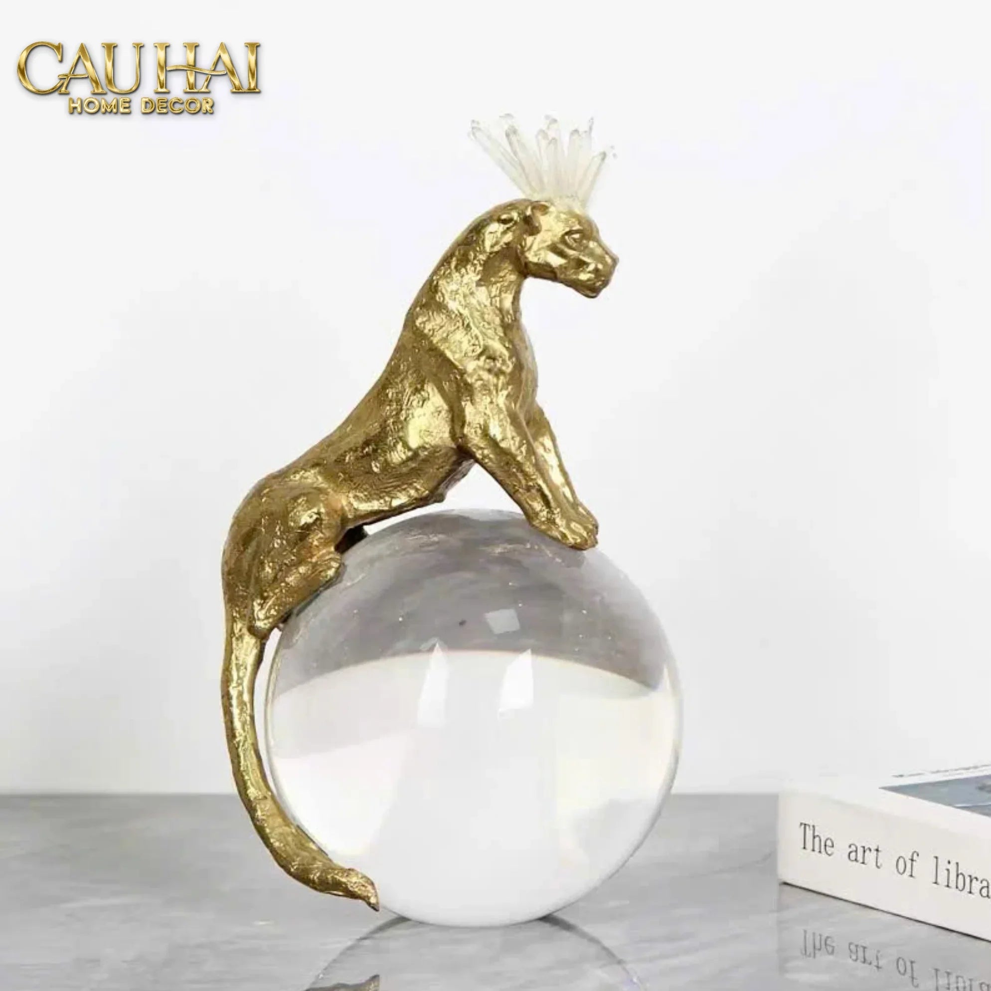 Maison Couture - Tượng Quả Cầu Pha Lê - Báo Đồng Đá Thạch Anh Trắng Regal Quartz Panther Globe 15x30-CẬU HAI HOME DECOR