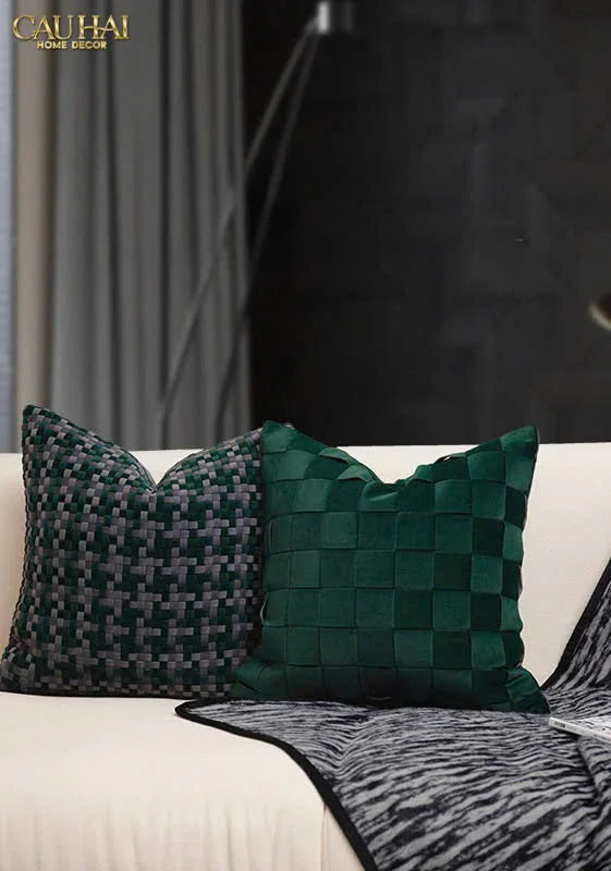 Maison Couture - Vỏ Gối Nhung Woven Mistletoe Holiday Velour 45-VỎ GỐI-CẬU HAI HOME DECOR