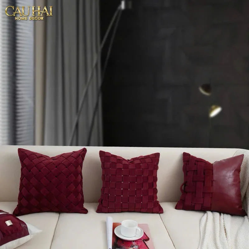 Maison Couture - Vỏ Gối Nhung Woven Mistletoe Holiday Velour 45-CẬU HAI HOME DECOR