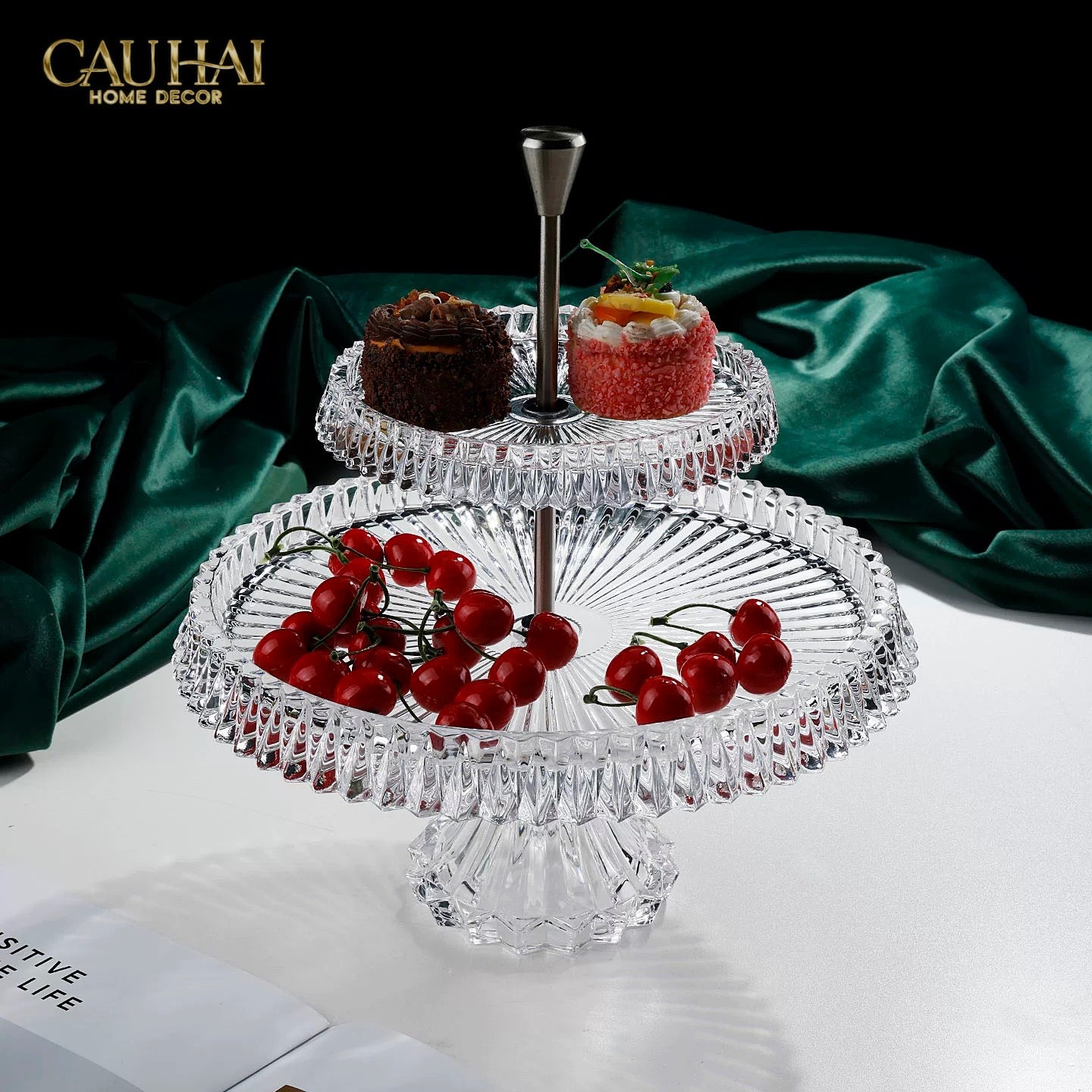 Maison Cristalleries Couture - Đĩa Pha Lê 2 Tầng Lumière Couronne Étagère 2 Niveaux 34x37-SET CHÉN DĨA-CẬU HAI HOME DECOR