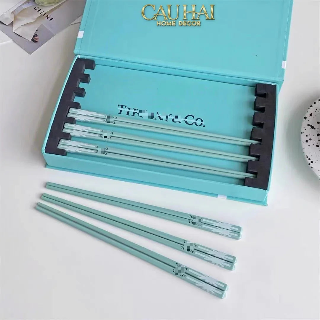 Set 10 Đôi Đũa Sứ Tiffany Fancy Club Porcelain Chopsticks Giftbox-Dinner Cutlery Set Dao Muỗng Nĩa-CẬU HAI HOME DECOR