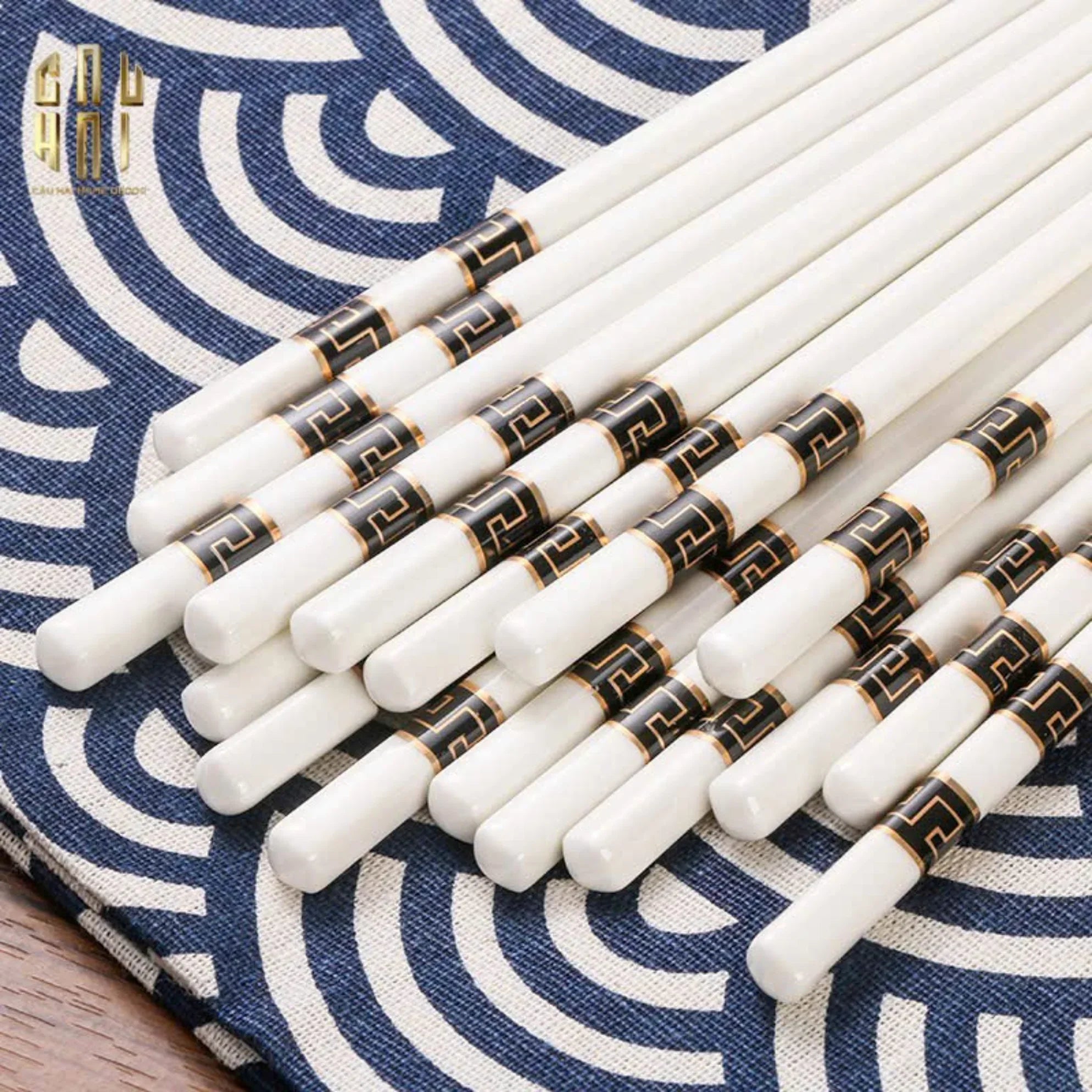 Set 10 Đôi Đũa Sứ V Class Black Greek Key Atélier Porcelain Chopsticks-Dinner Cutlery Set Dao Muỗng Nĩa-CẬU HAI HOME DECOR