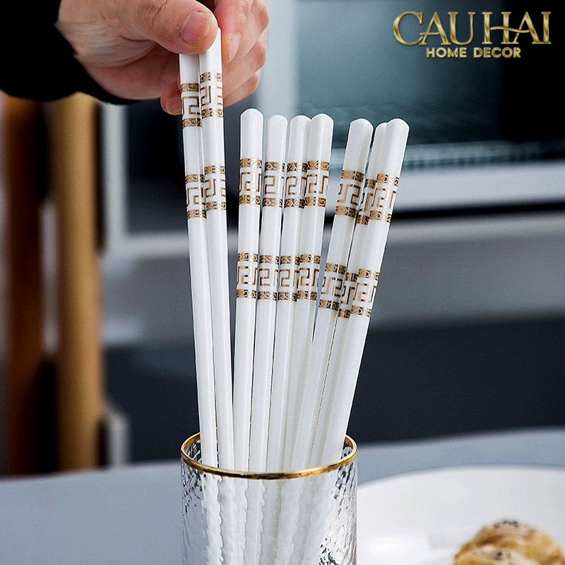 Set 10 Đôi Đũa Sứ V Class White Gold Greek Key Atélier Porcelain Chopsticks-Dinner Cutlery Set Dao Muỗng Nĩa-Đối tác tại Trung Quốc theo từng đơn đặt hàng-CẬU HAI HOME DECOR