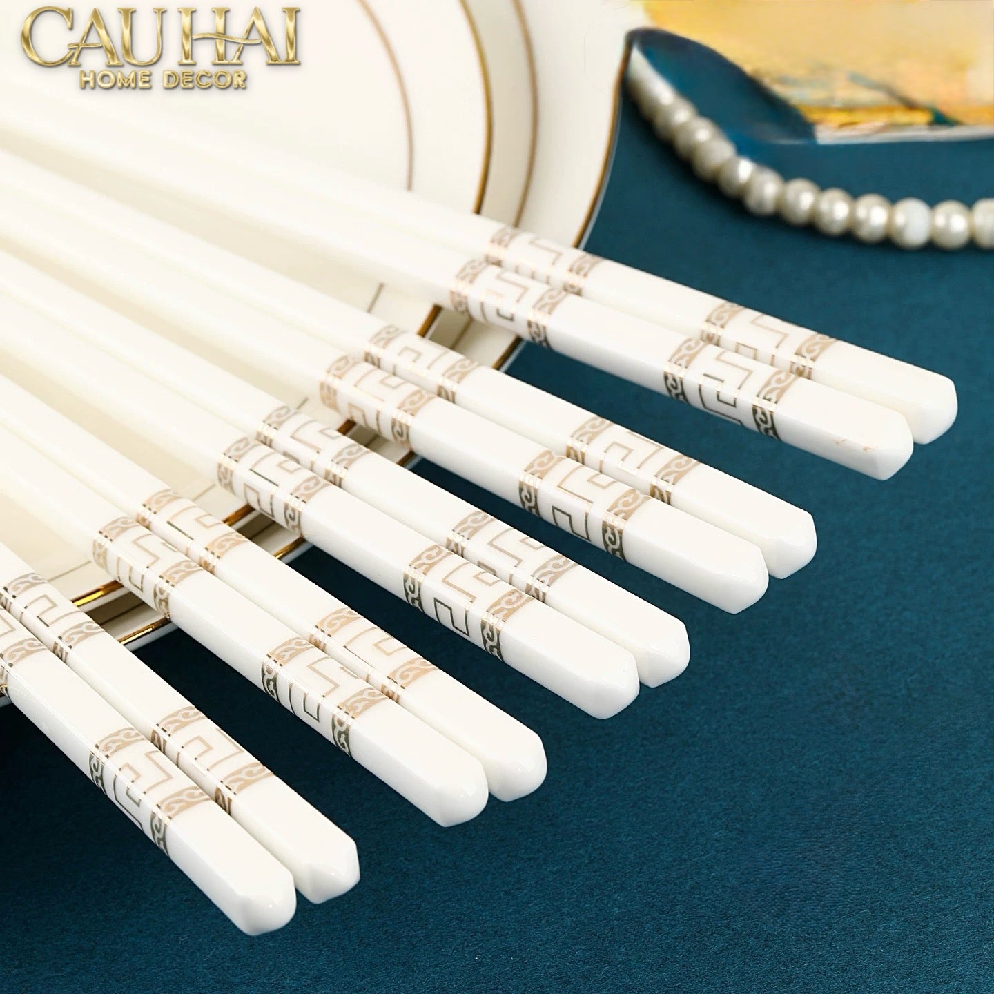 Set 10 Đôi Đũa Sứ V Class White Gold Greek Key Atélier Porcelain Chopsticks-CẬU HAI HOME DECOR