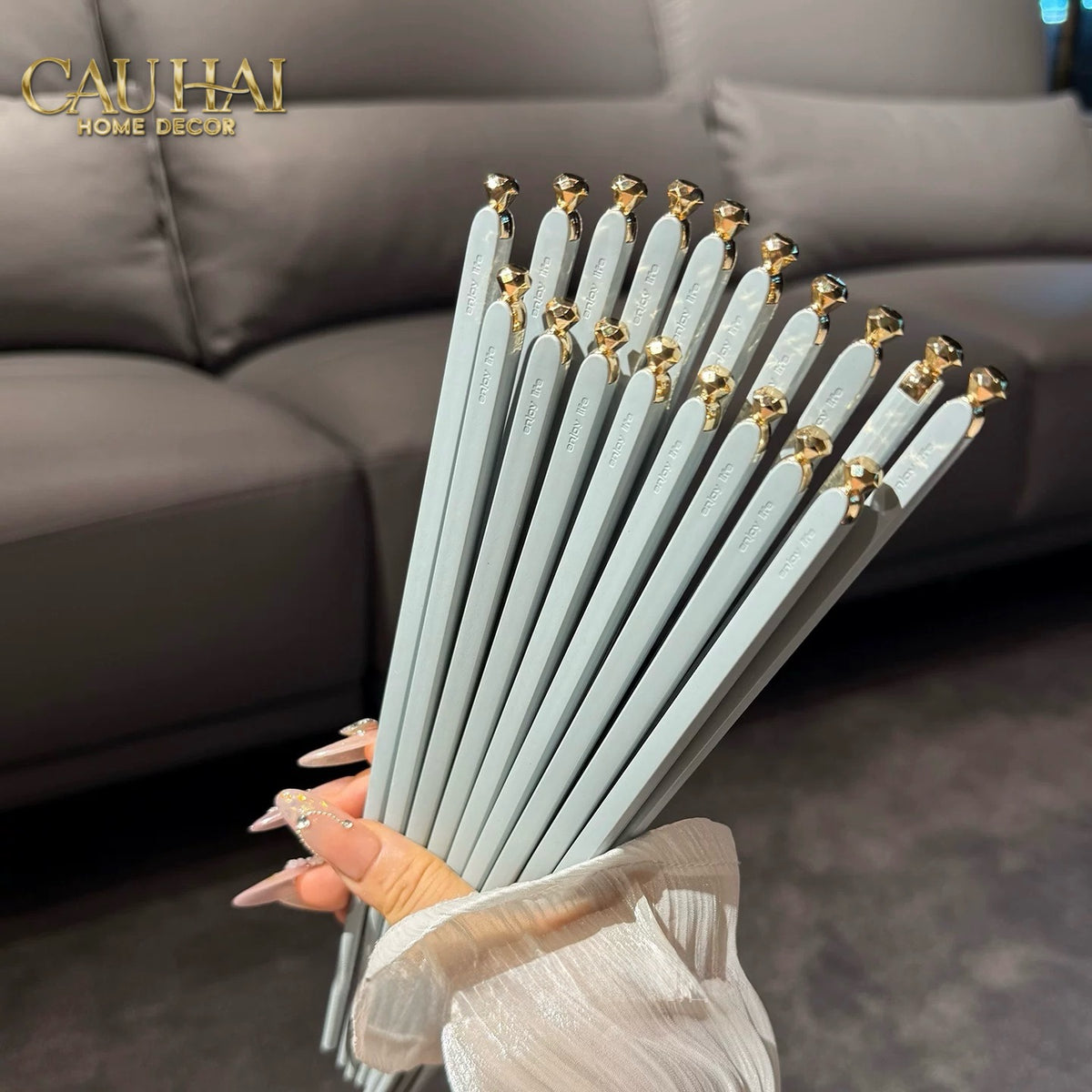 Set 5 Đôi Đũa Sợi Thuỷ Tinh - Diamond Gold Antibacterial Chopsticks 24cm-Dinner Cutlery Set Dao Muỗng Nĩa-Đối tác tại Trung Quốc theo từng đơn đặt hàng-CẬU HAI HOME DECOR