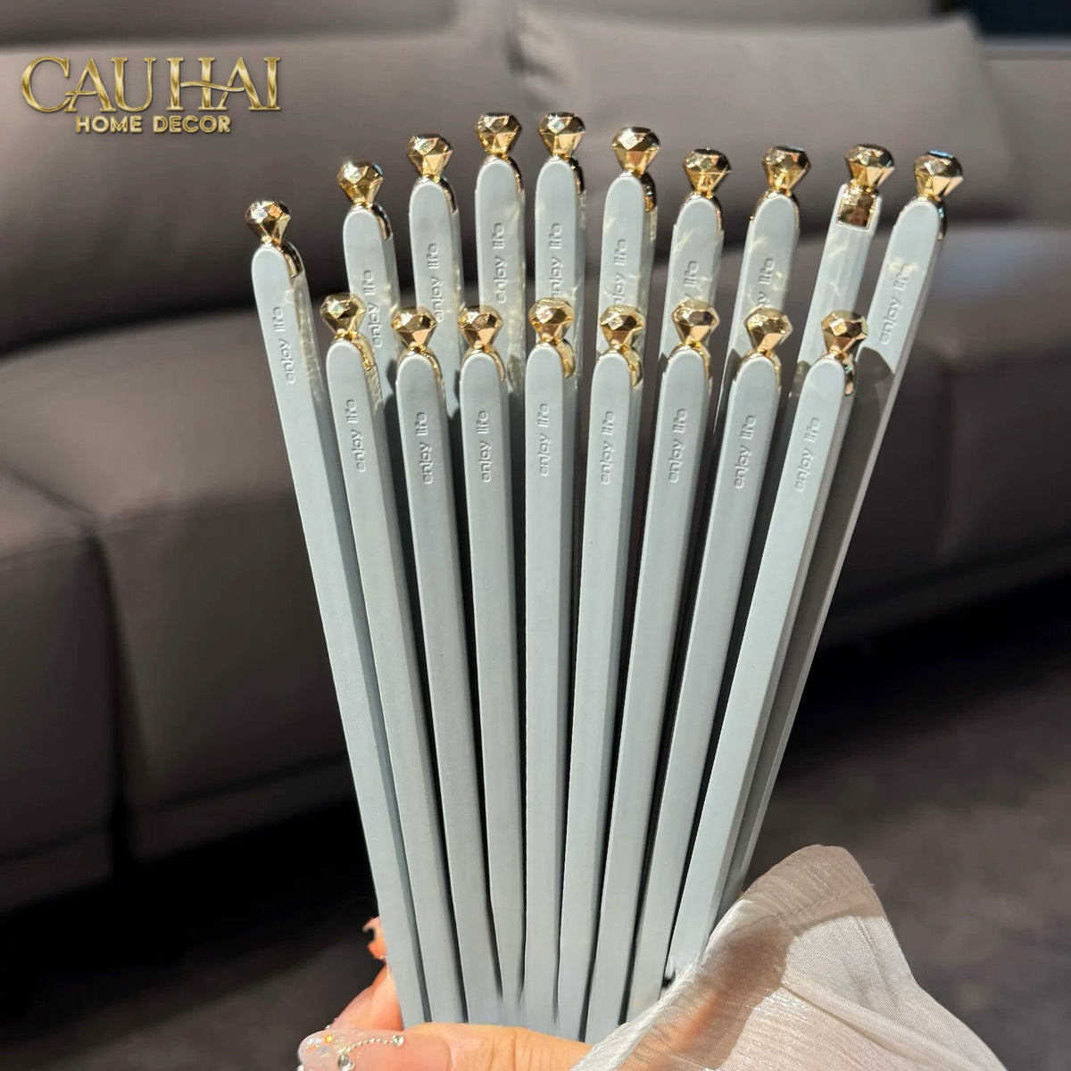Set 5 Đôi Đũa Sợi Thuỷ Tinh - Diamond Gold Antibacterial Chopsticks 24cm-Dinner Cutlery Set Dao Muỗng Nĩa-Đối tác tại Trung Quốc theo từng đơn đặt hàng-CẬU HAI HOME DECOR