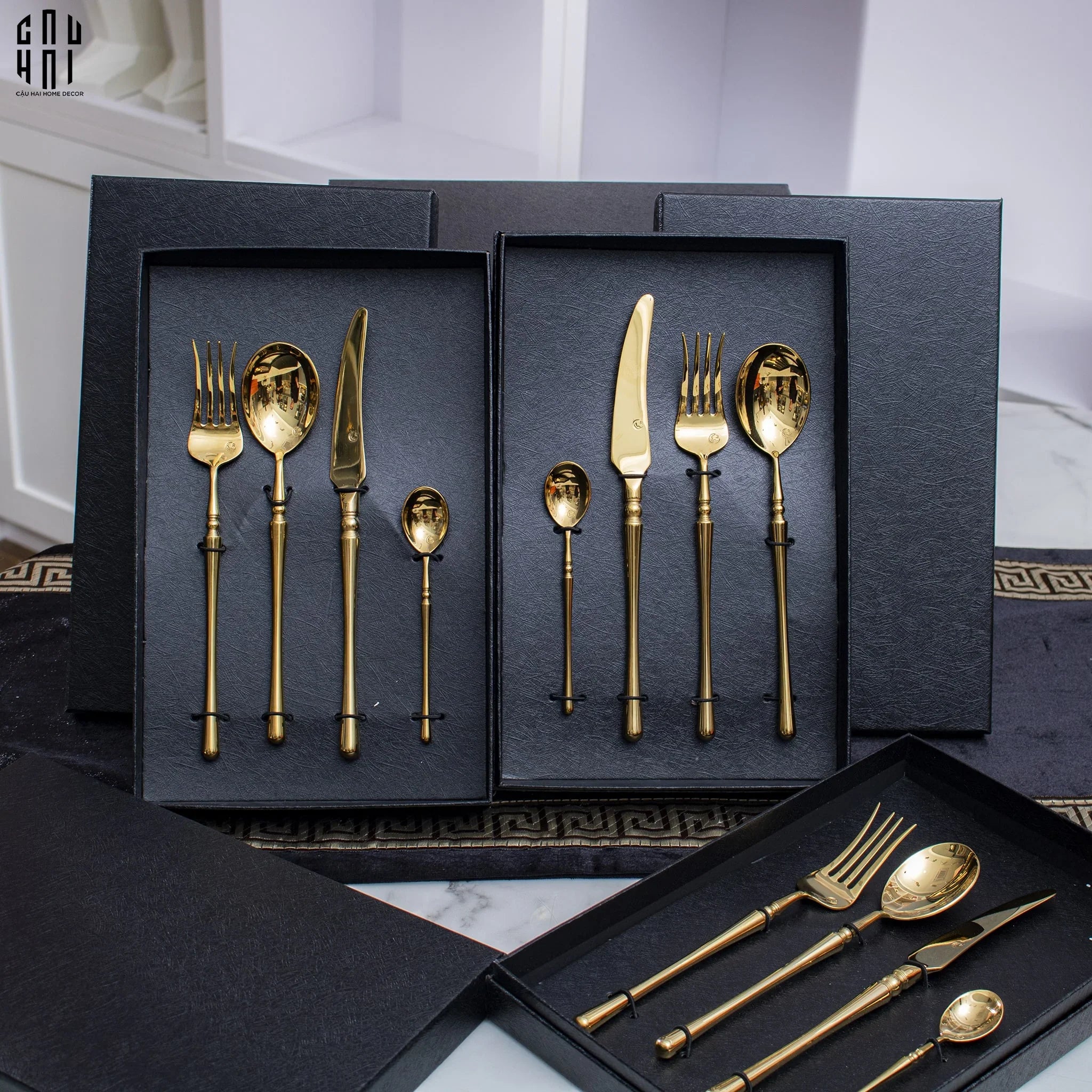 Set Dao Muỗng Nĩa 4 Món Haute Glamour Trident - Shining Golden Premium Cutlery 4pcs-Dinner Cutlery Set Dao Muỗng Nĩa-CẬU HAI HOME DECOR
