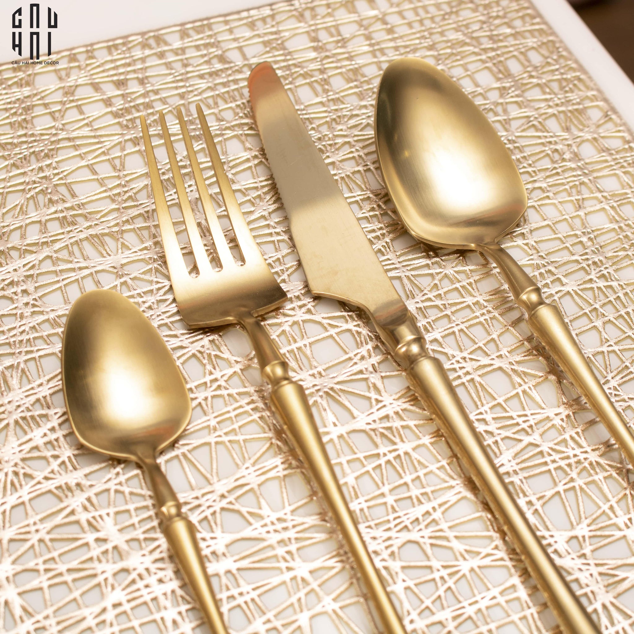 Set Dao Muỗng Nĩa 4 Món L'Amour Matte Gold - Allure Dinner Cutlery 4Pcs-Dinner Cutlery Set Dao Muỗng Nĩa-CẬU HAI HOME DECOR