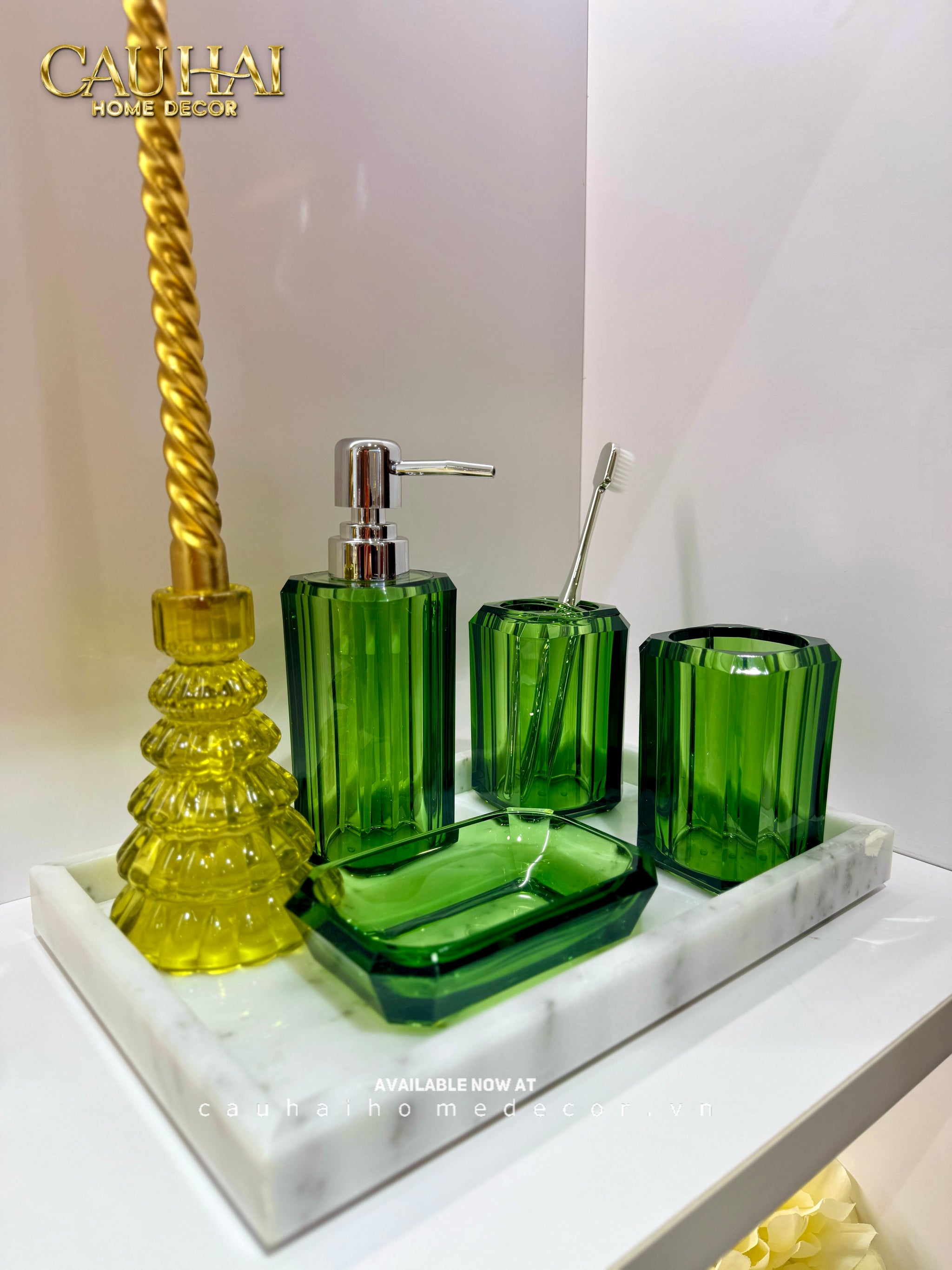 Set Nhà Tắm Acrylic 4 Món Emerald Gemstone Bathroom Vanity Set 4pcs-PHỤ KIỆN NHÀ TẮM-CẬU HAI HOME DECOR