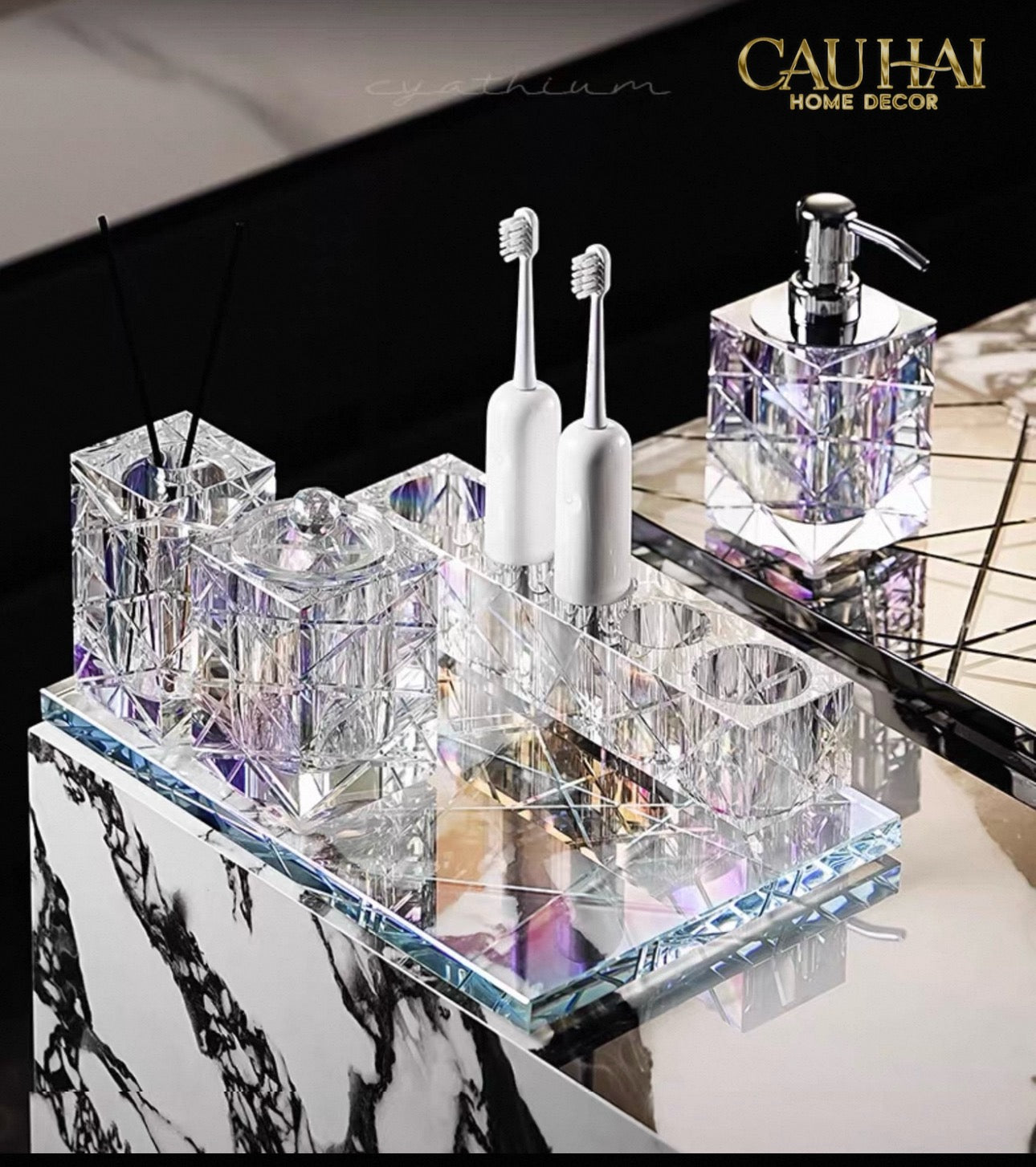 Set Nhà Tắm Pha Lê Pure Cristalleries Cannage Facetté Bathroom Vanity Sets Lọ Bàn Chải 5 Slots-PHỤ KIỆN NHÀ TẮM-CẬU HAI HOME DECOR