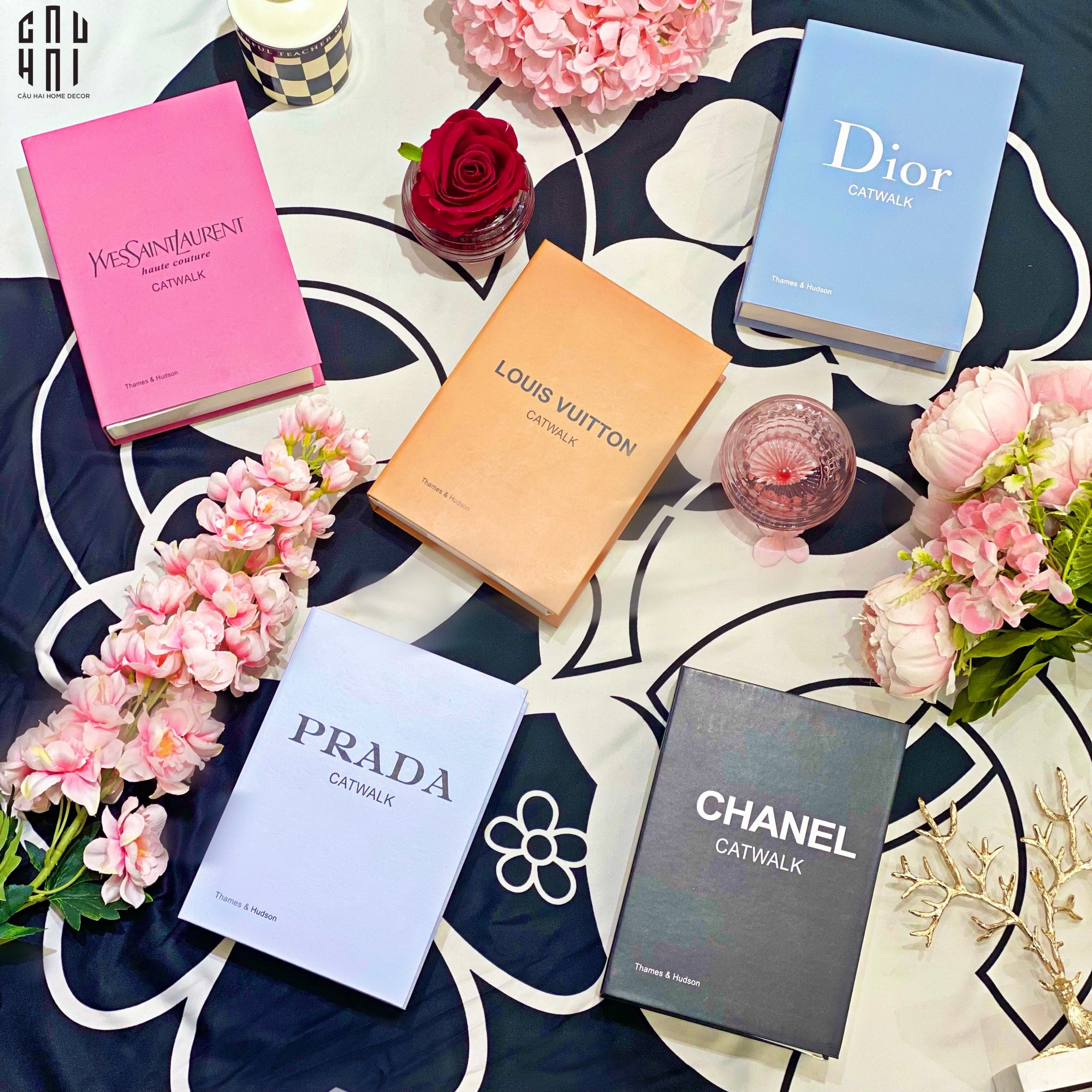 Set Sách Trang Trí Phong Cách Hiện Đại-CẬU HAI HOME DECOR