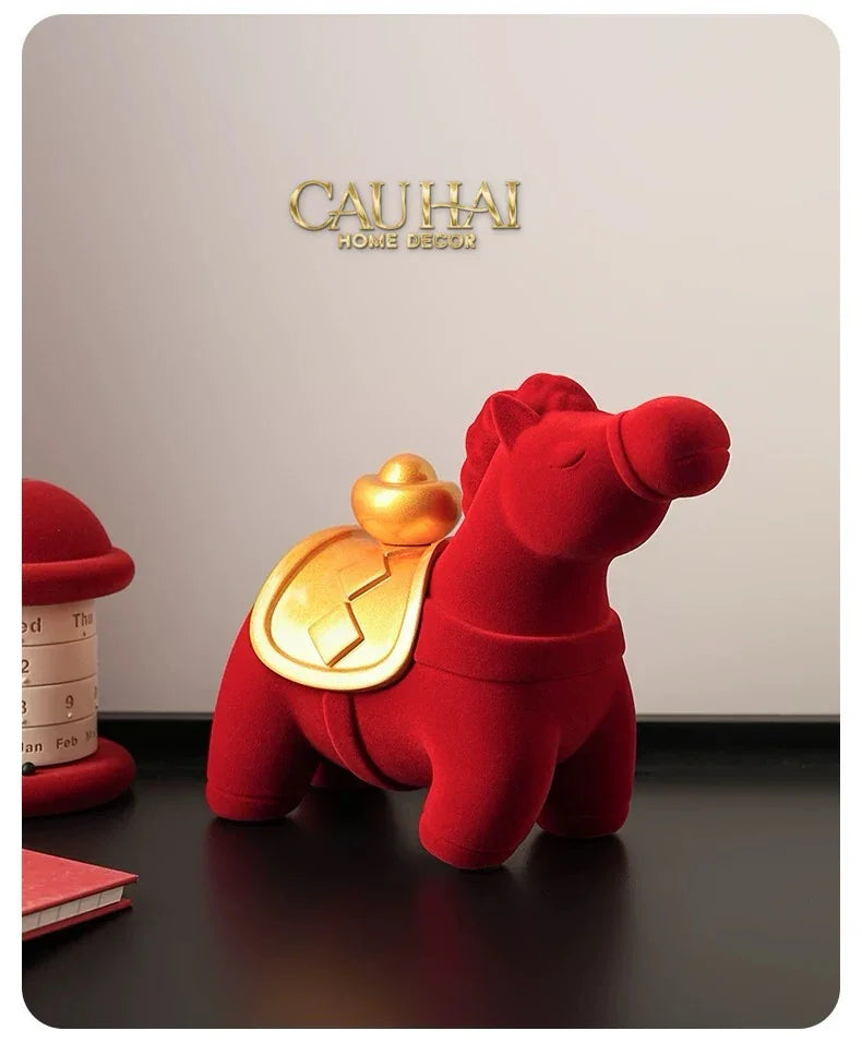 Tết Couture - Tượng Ngựa Nhung Đỏ Hồng Mã Nguyên Bảo Red Velvet Lucky Horse-TƯỢNG TRANG TRÍ-CẬU HAI HOME DECOR