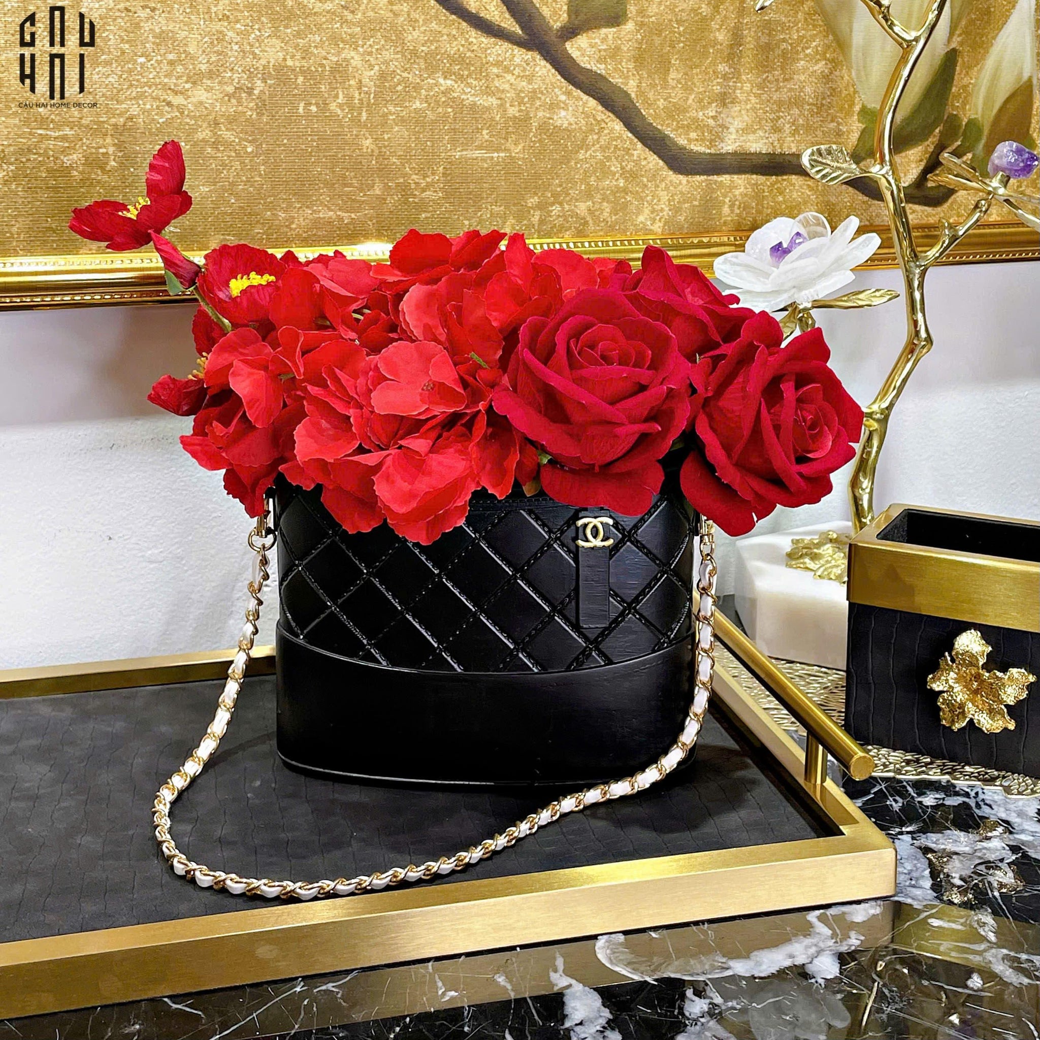 Túi Cắm Hoa Composite Luxury Hobo Camélia Mystery-BÌNH HOA-CẬU HAI HOME DECOR