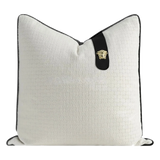 Vỏ Gối Bouclé Medusa Tab Ivory Noir 45x45