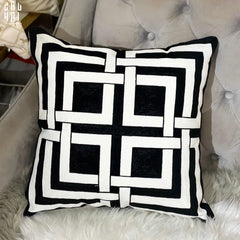 Vỏ Gối Canvas Mono Geometric Border 45-CẬU HAI HOME DECOR