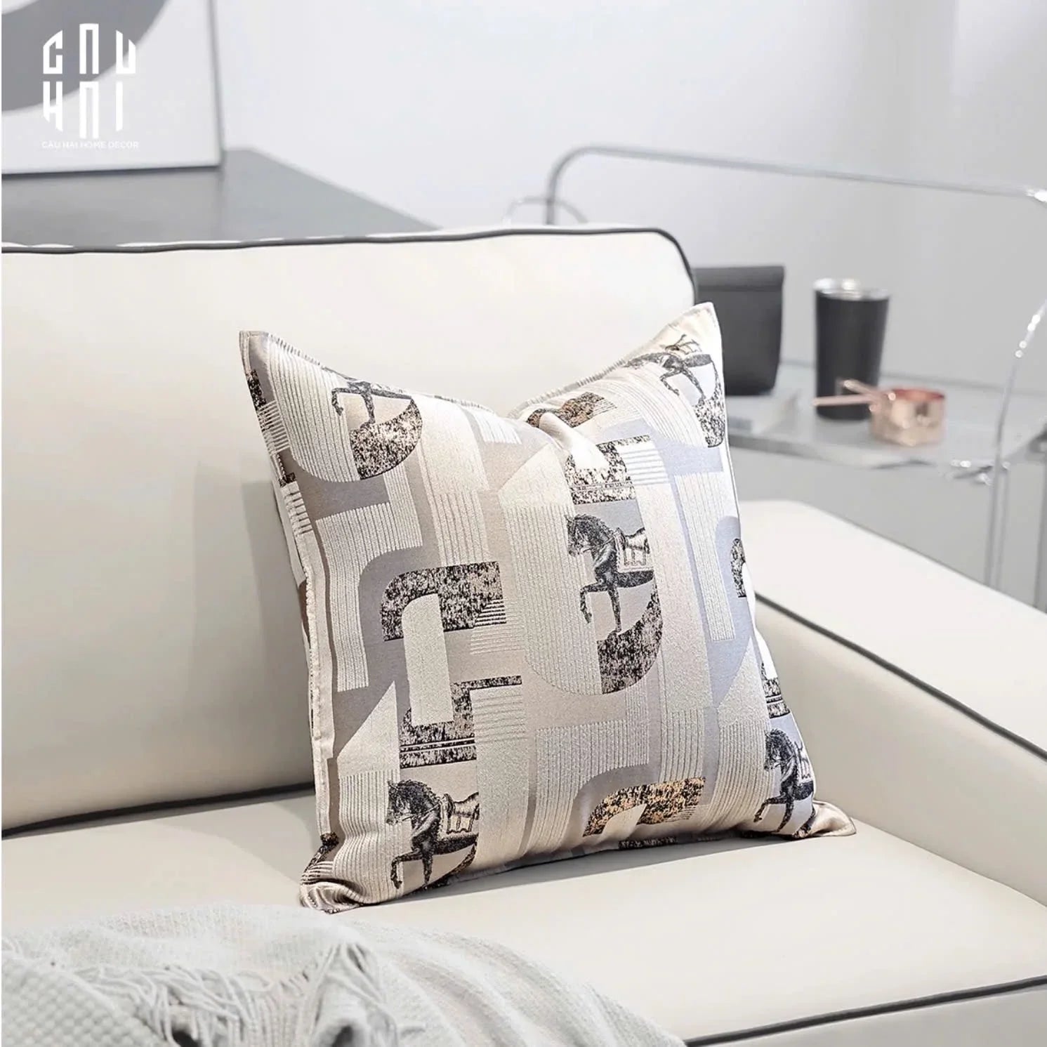 Vỏ Gối Jacquard White Silk Gallop 50x50-VỎ GỐI-CẬU HAI HOME DECOR