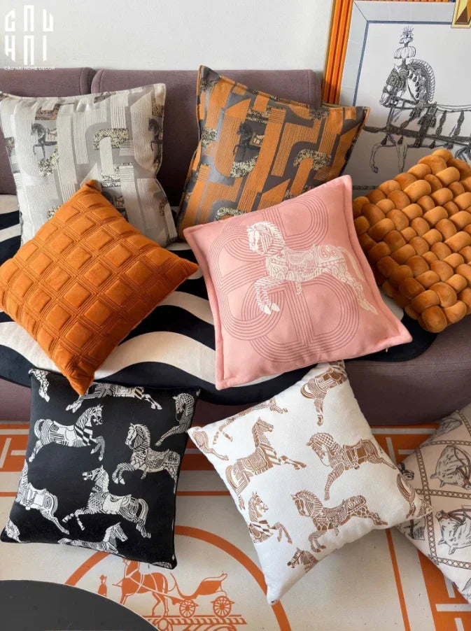 Vỏ Gối Jacquard White Silk Gallop 50x50-VỎ GỐI-CẬU HAI HOME DECOR