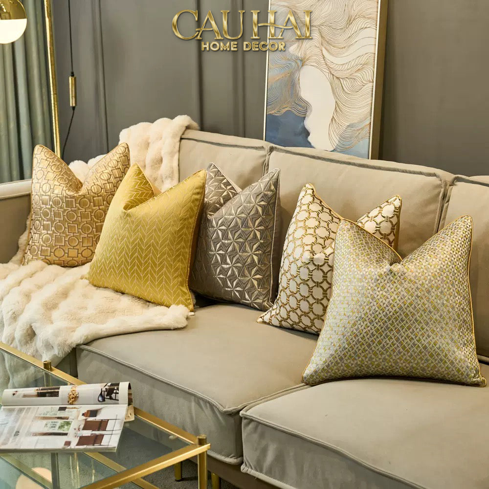 Vỏ Gối Lụa Jacquard D'Or Orion Chain Motif 45-VỎ GỐI-CẬU HAI HOME DECOR