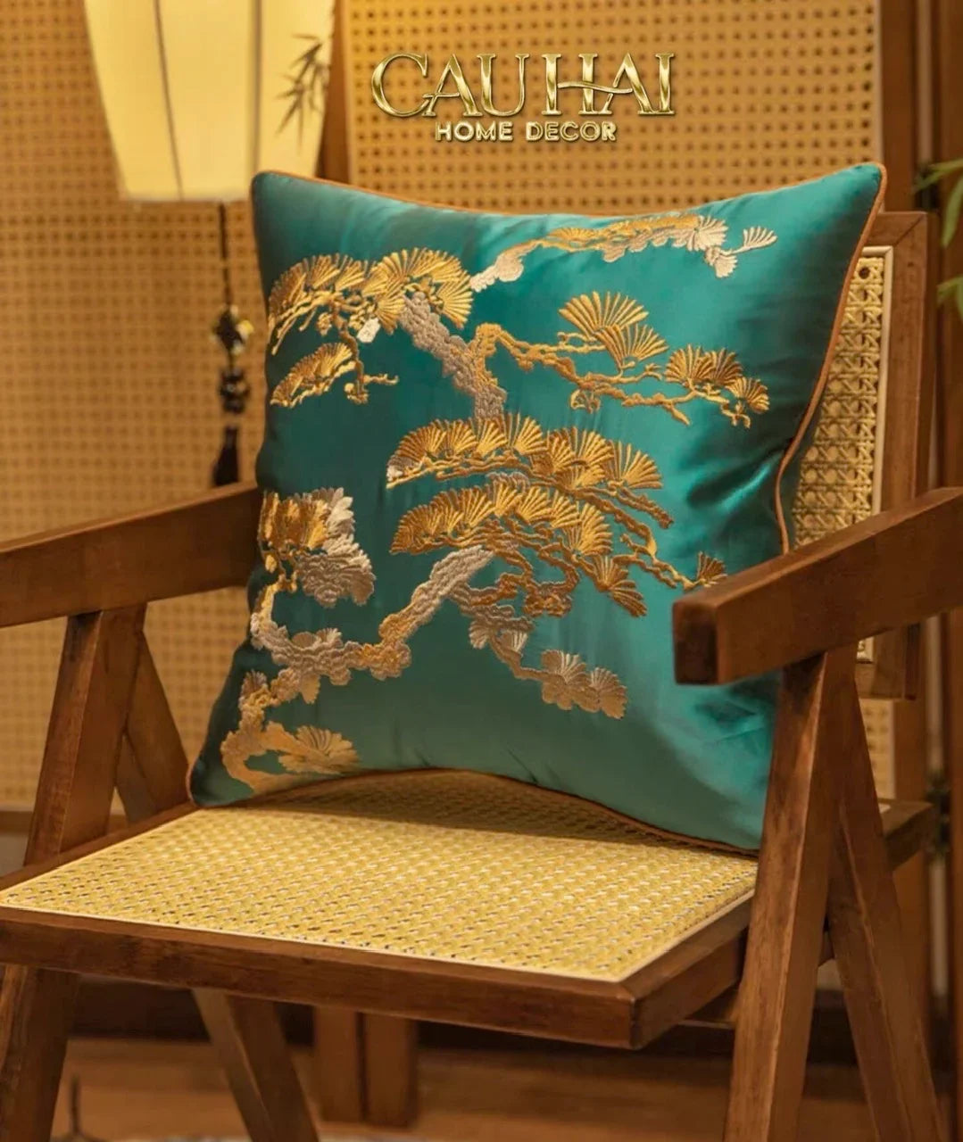 Vỏ Gối Lụa Thêu Chỉ Vàng Lục Tùng Bách-CẬU HAI HOME DECOR