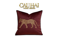 Vỏ Gối Nhung Đỏ Báo Đốm Burgundy Panther Écartier 45-CẬU HAI HOME DECOR