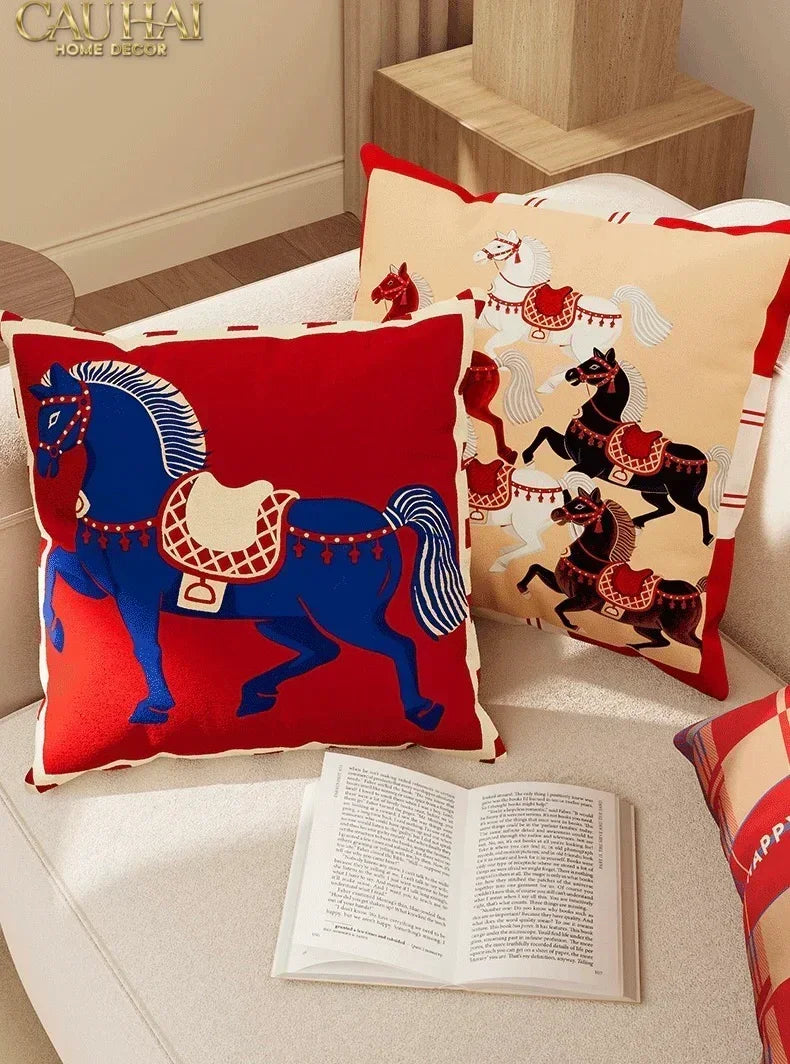 Vỏ Gối Nhung Équestre Cheval Bleu Royal Divin 45-CẬU HAI HOME DECOR