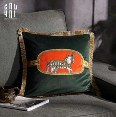 Vỏ Gối Nhung Équestre Émeraude Cheval 45.-VỎ GỐI-CẬU HAI HOME DECOR