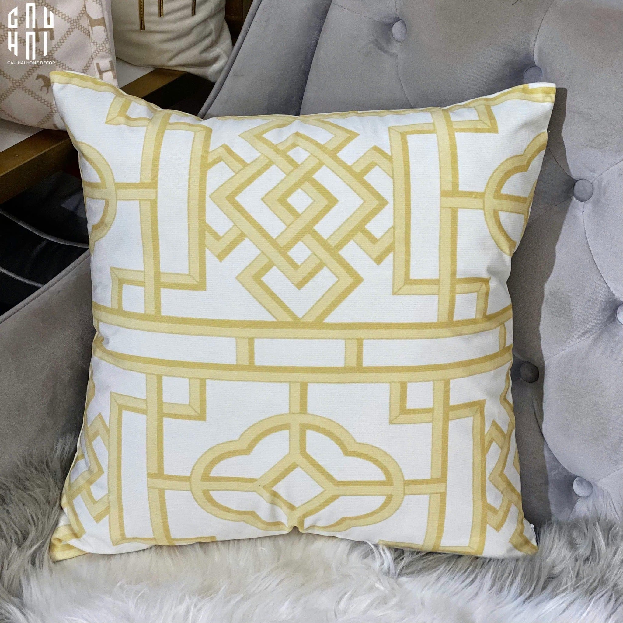 Vỏ Gối Nhung Golden Amorin 45.-VỎ GỐI-CẬU HAI HOME DECOR