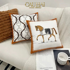 Vỏ Gối Nhung Horsebit Noble Héritage - Blanc Motif 45-VỎ GỐI-CẬU HAI HOME DECOR