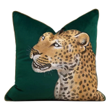 Vỏ Gối Nhung Leopard Gaze Emerald 45x45-Vỏ Gối-Cậu Hai Home Decor-CẬU HAI HOME DECOR