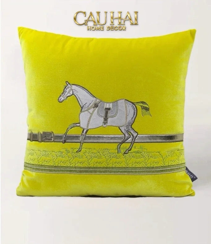 Vỏ Gối Nhung Thêu Cheval Blanc Serendipity 45-CẬU HAI HOME DECOR
