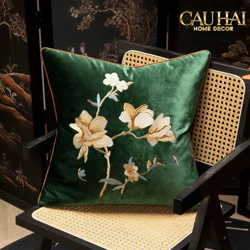 Vỏ Gối Nhung Thêu Mộc Lan Hoa 45x45-CẬU HAI HOME DECOR