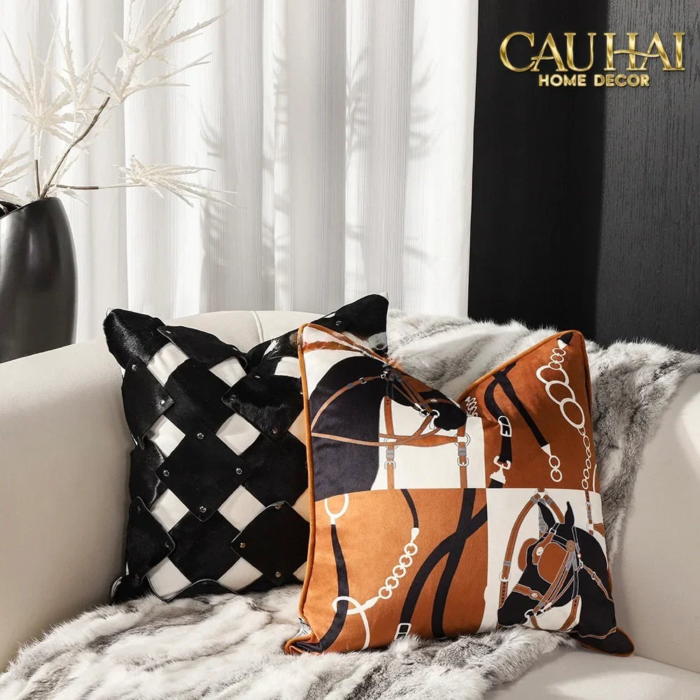 Vỏ Gối Nhung Triptyque Équestre Moderne - Cognac Brun 45-VỎ GỐI-CẬU HAI HOME DECOR