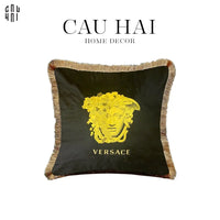 Vỏ Gối Nhung V Class Signature Medusa Hypnotic Eyes 45.-VỎ GỐI-CẬU HAI HOME DECOR